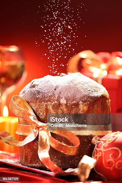 Panettone Inzeit Stockfoto und mehr Bilder von Panettone - Panettone, Weihnachten, Bewegungsunschärfe