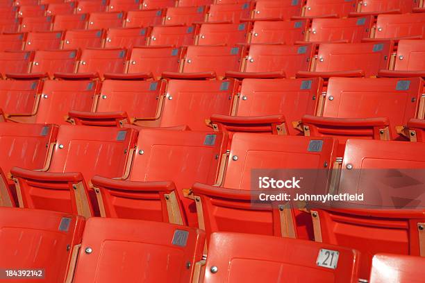 Foto de Assentos De Estádio e mais fotos de stock de Abstrato - Abstrato, Arquitetura, Arranjo