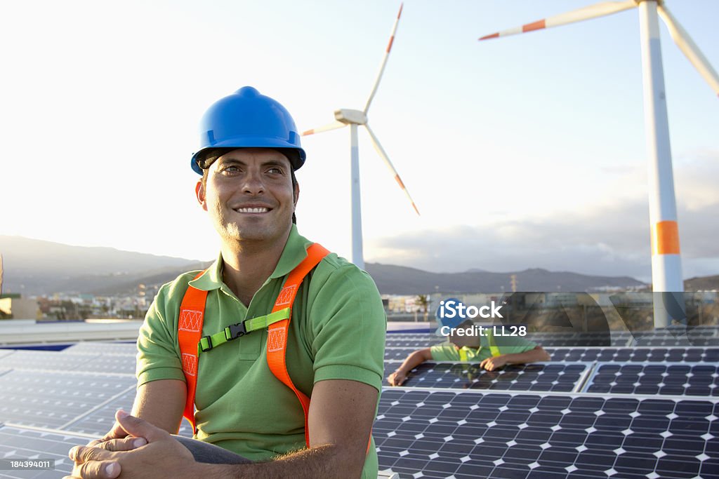 Regardant vers l'avenir - Photo de Éolienne libre de droits