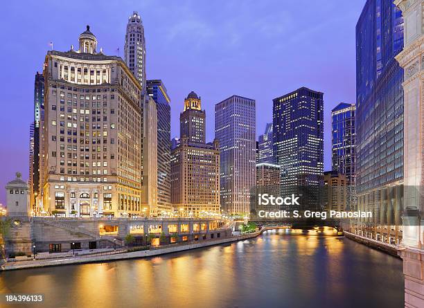 Chicago Skyline Stock Photo - Download Image Now - Chicago River, Night, Architecture