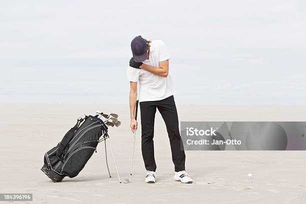 Schulterschmerzen Stockfoto und mehr Bilder von Schulter - Schulter, Golf, Schmerz