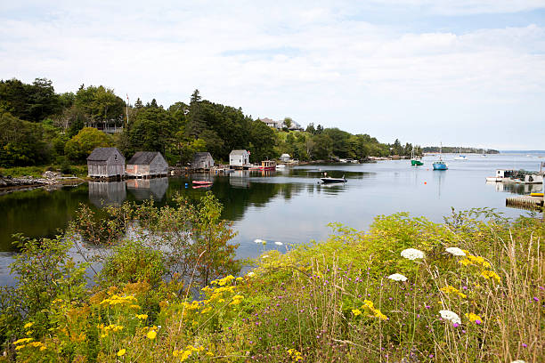 istock Fisherman's House and Boats 184398662