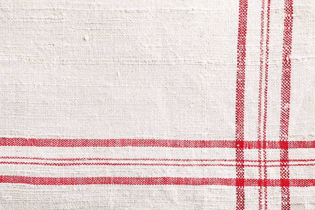 red white dishtowel textile texture - kitchen cloth photos et images de collection