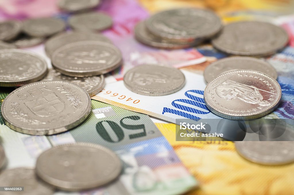 Moedas e notas da Suíça - Royalty-free Unidade Monetária Suíça Foto de stock