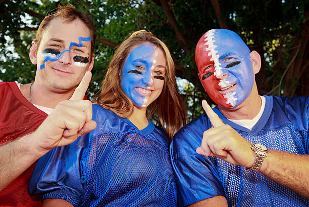 istock Football Fans 184402999