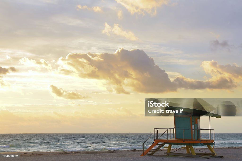 Maître-nageur sauveteur station de South Beach, à Miami - Photo de Activité de loisirs libre de droits