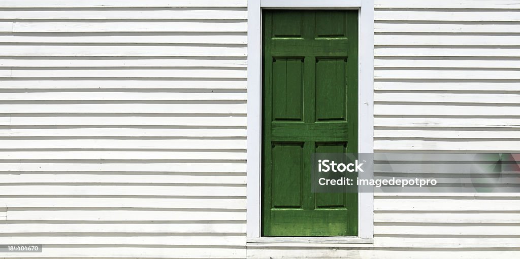 Porte en bois vert - Photo de Appartement libre de droits