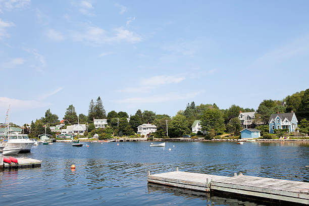 istock House and Holiday Villa 184405059