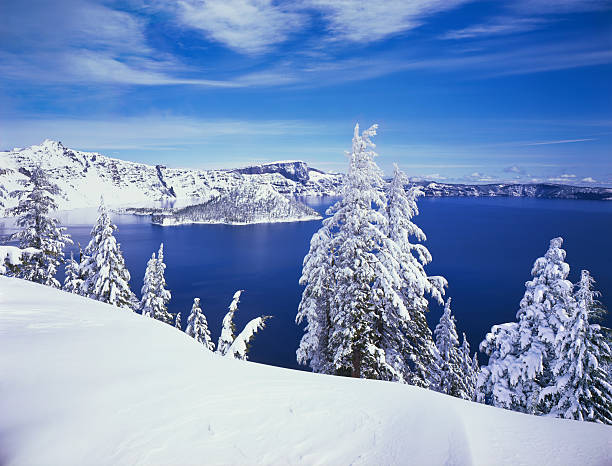 istock Winter At Crater Lake NP (g) 184405103
