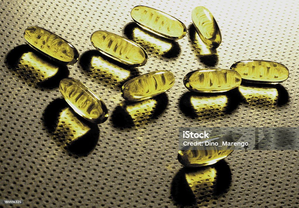 Pillole di gel vitamine, - Foto stock royalty-free di Alimentazione sana