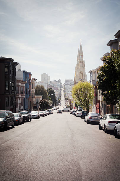 istock San Francisco street 184417139