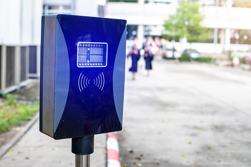 Selective Reader Selective Focus To Rfid Reader For Automatic Barrier Gate System ...