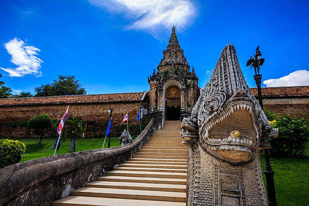 istock Arch way of Phra That Lampang Luang Thailand 184428991