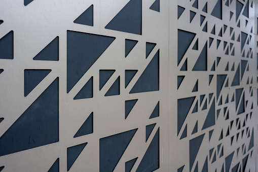 Geometric walls