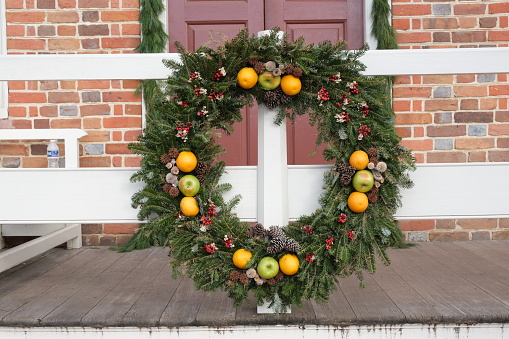 Beautiful Colonial Christmas Wreaths made with different types of materials