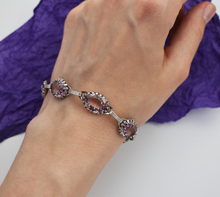 Explore the enchanting world of gemstone beauty with our exquisite crystal bracelet. Handcrafted with unique stone beads, this stunning piece of jewelry is the perfect addition to your collection. Discover your inner radiance with our online jewelry store.