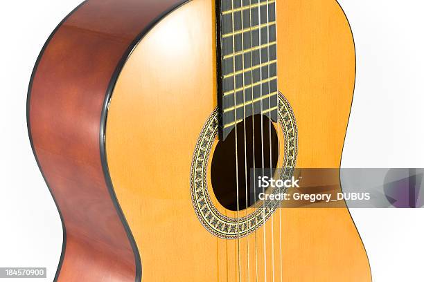 Классическая Гитара Крупный План — стоковые фотографии и другие картинки Акустическая гитара - Акустическая гитара, Акустическая музыка, Без людей