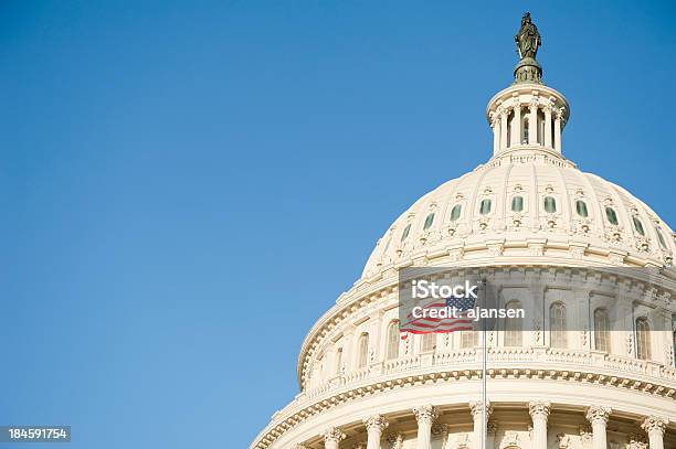 Nascer Do Sol Em Capitol Hill Em Washington Dc - Fotografias de stock e mais imagens de Capitólio - Capitol Hill - Capitólio - Capitol Hill, Washington DC, Nascer do sol