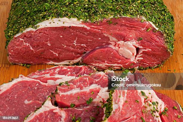 Beefsteaks Stockfoto und mehr Bilder von Extreme Nahaufnahme - Extreme Nahaufnahme, Fett - Nährstoff, Filet Mignon