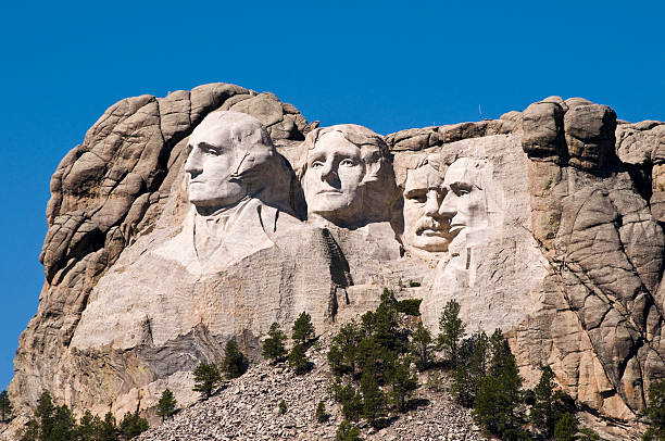 istock Mount Rushmore National Monument, South Dakota 184593328
