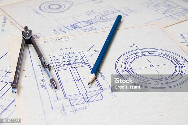 Mecânico Detalhe De Desenho E Ferramentas De Desenho - Fotografias de stock e mais imagens de Calculadora