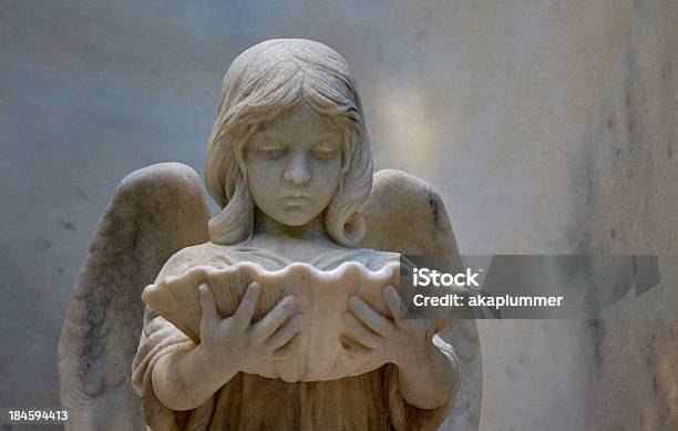 Angel Of Bonaventure Stock Photo - Download Image Now - Angel, Architectural Feature, Bonaventure Cemetery