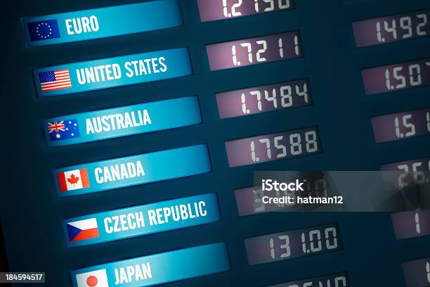 外貨両替ボード - アメリカ合衆国のストックフォトや画像を多数ご用意 - アメリカ合衆国, アメリカ国旗, アメリカ通貨
