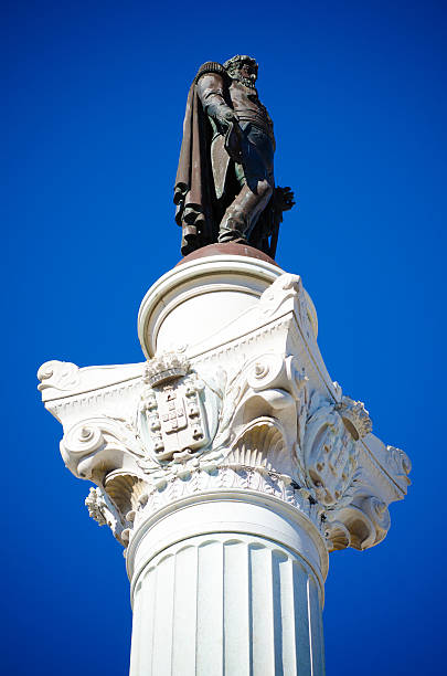 istock Top of column with King Pedro IV statue 184595370