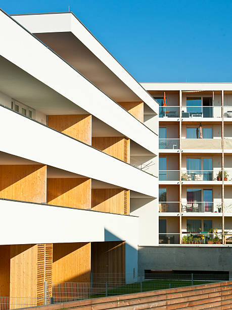 istock Modern appartment building with penthouse and balconies 184595729