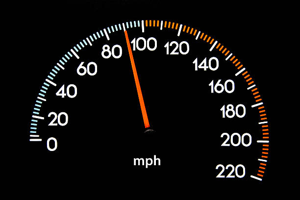 contachilometri 90 km/h - speedometer odometer number 50 car foto e immagini stock