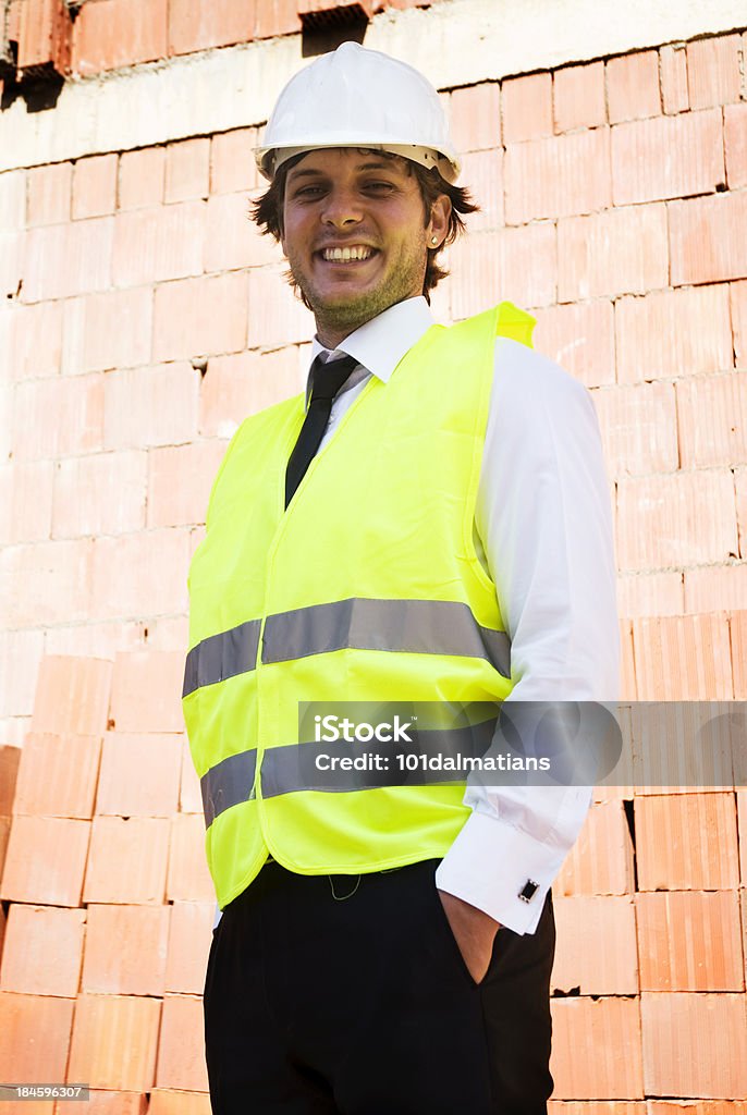 Joven y seguro de arquitecto - Foto de stock de Accesorio de cabeza libre de derechos