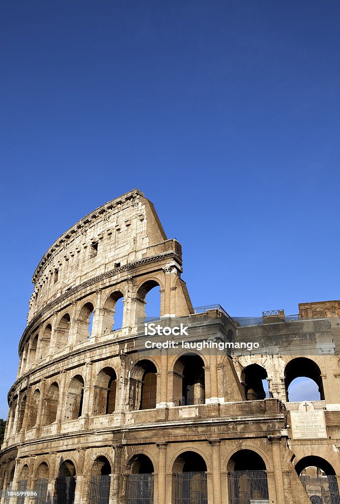 rome italy colloseum - Foto de stock de Coliseo libre de derechos