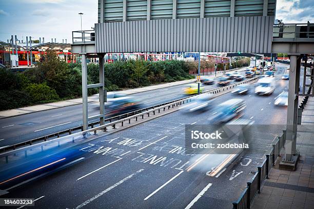 ロンドンの交通渋滞 - 英国 ロンドンのストックフォトや画像を多数ご用意 - 英国 ロンドン, 渋滞, イギリス