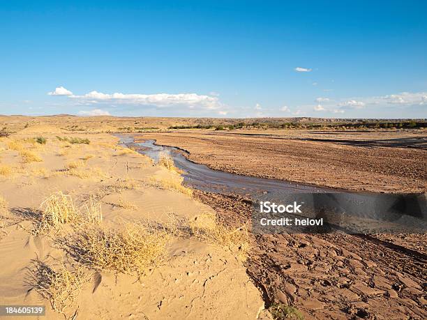 El Río Que Fluye Seco Rio Grande Foto de stock y más banco de imágenes de Río - Río, Actividades recreativas, Agua