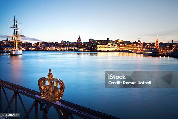 스톡홀름 야경 스톡홀름에 대한 스톡 사진 및 기타 이미지 - 스톡홀름, 스웨덴, 왕관