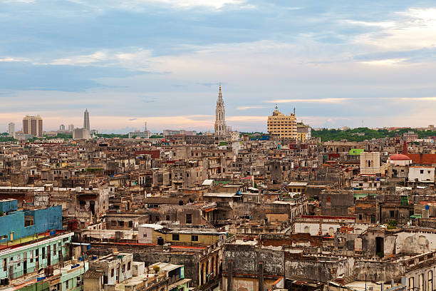 istock Habana Old City in Cuba 184605848