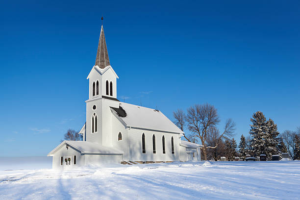 クリスマスの国の教会ユキコ冬のシーン hz - landscaped landscape winter usa ストックフォトと画像