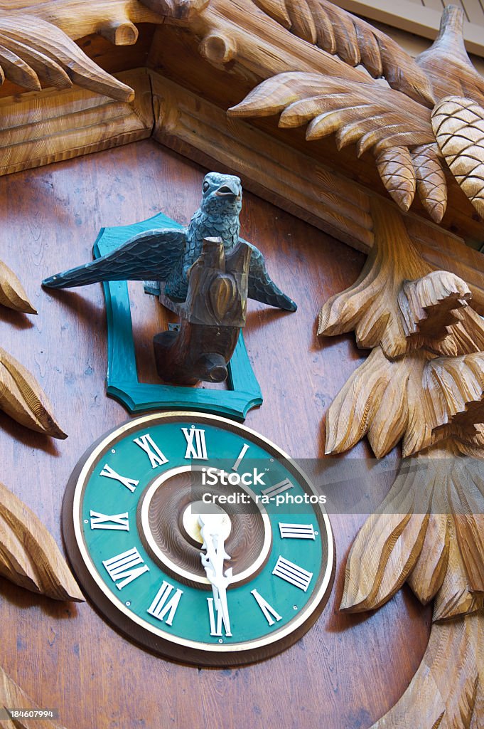 Reloj de cuco - Foto de stock de Reloj de cuco libre de derechos