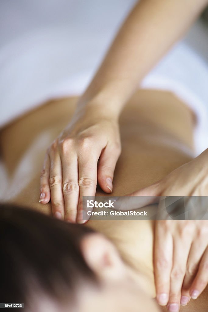 Mulher no spa Massagem de recepção - Royalty-free Massajar Foto de stock