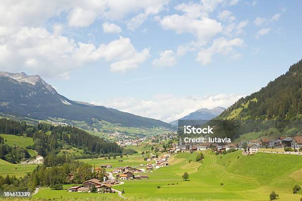 Photo libre de droit de Montagne Suisse banque d'images et plus d'images libres de droit de Activité de loisirs - Activité de loisirs, Alpes européennes, Bleu