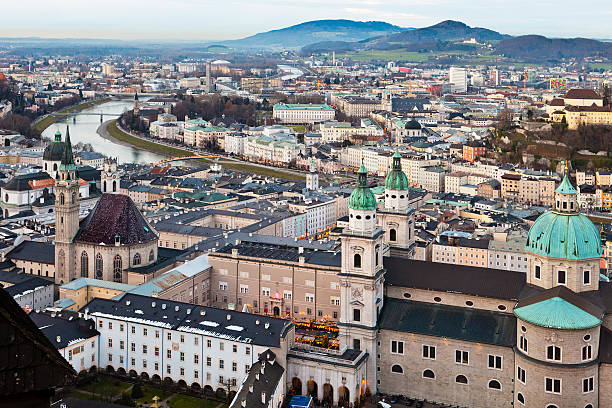 istock Salzburg Panorama 184613410