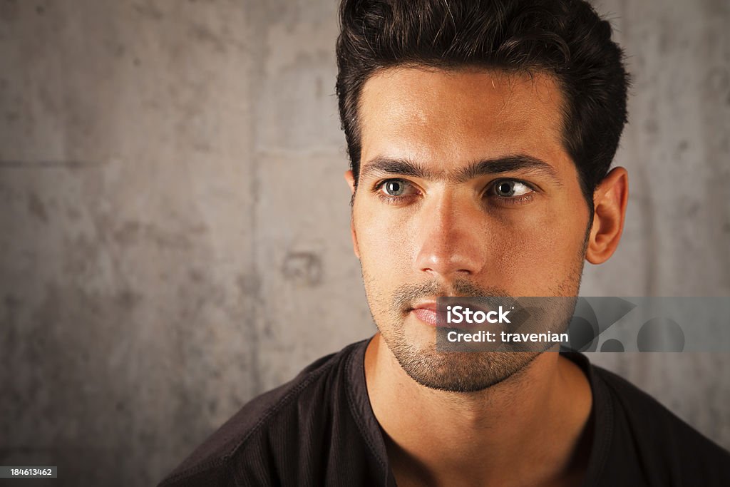 Bell'uomo - Foto stock royalty-free di 25-29 anni