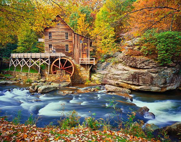 outono em west virginia - scenics waterfall autumn rock - fotografias e filmes do acervo