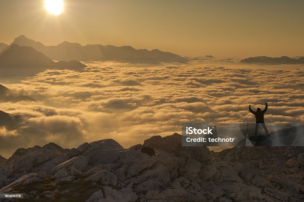 Lever du soleil dans les Alpes juliennes - Photo de Alpes européennes libre de droits