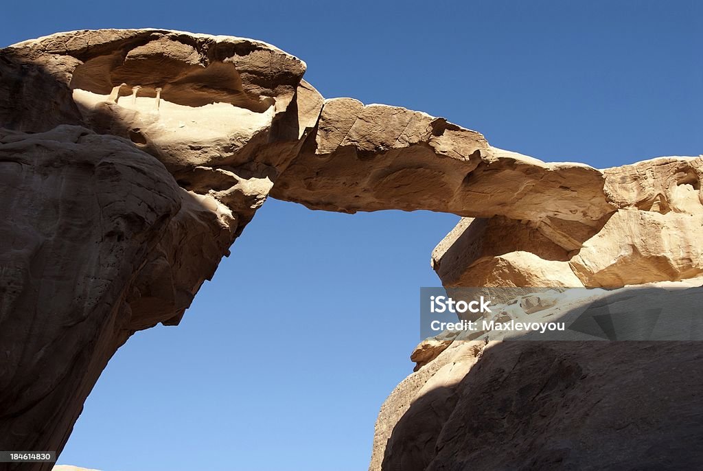 와디럼 사막 Arche - 로열티 프리 0명 스톡 사진