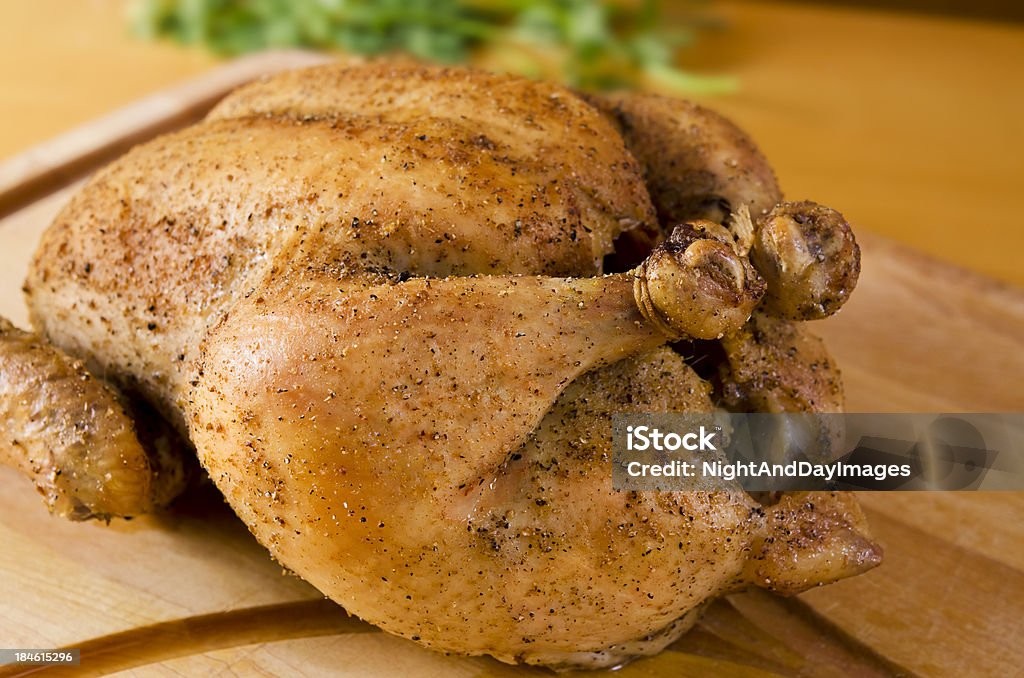 Poulet fraîchement torréfié - Photo de Aliment libre de droits