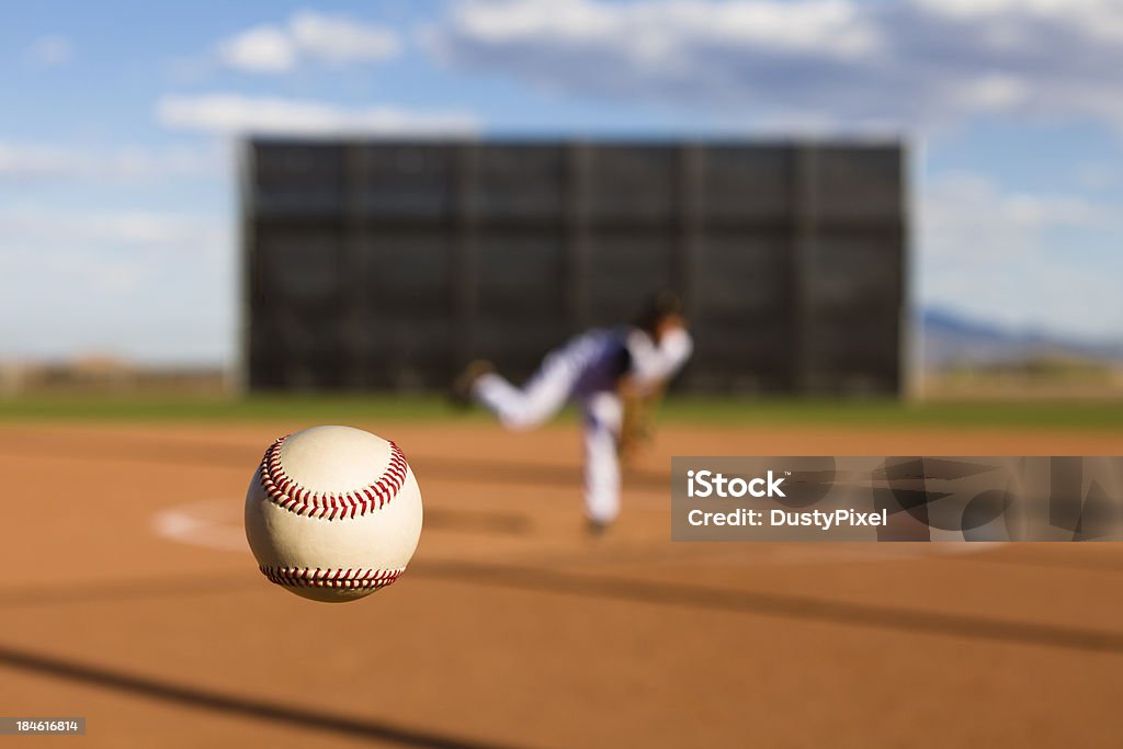 Terrain de Baseball - Photo de Lanceur de baseball libre de droits