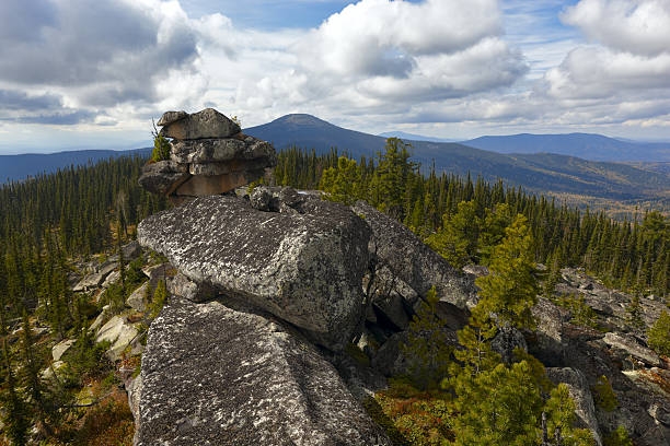 istock Altay motives. Horizon view. 184617739