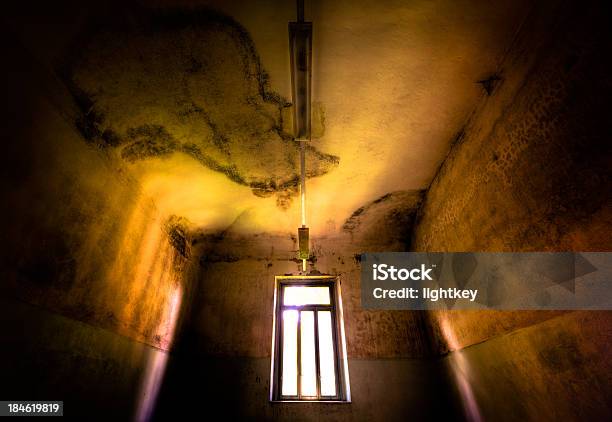 Habitación Con Vista Foto de stock y más banco de imágenes de Abandonado - Abandonado, Abierto, Accesibilidad