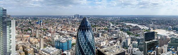 런던 재무관련 관구 건물, 파노라마 - crane skyline uk tower of london 뉴스 사진 이미지